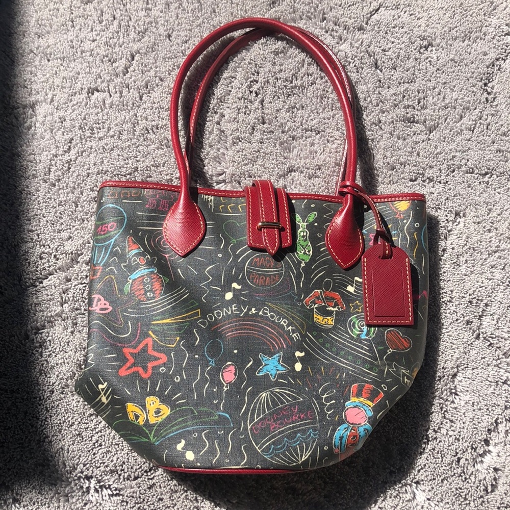 Dooney and bourke macys parade tote.